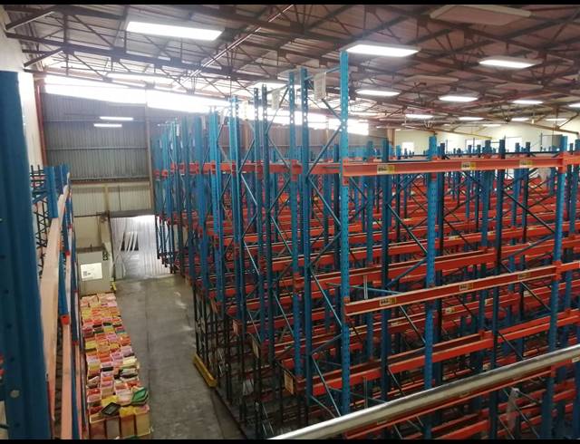 3,663M² FACTORY TO LET IN NEW GERMANY